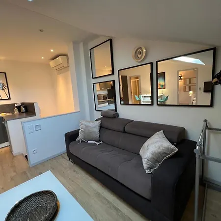 Teisseire Apartment *